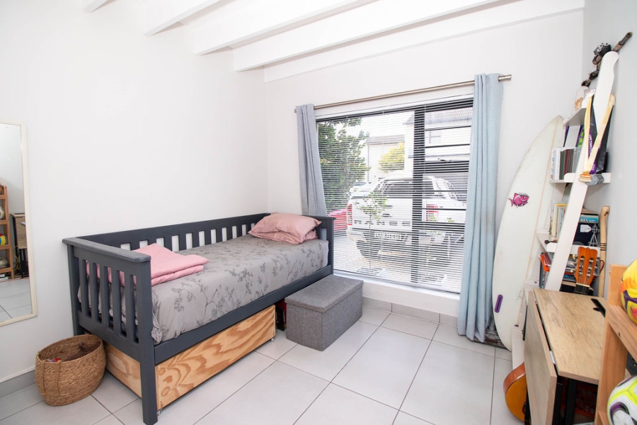 2 Bedroom Property for Sale in Burgundy Estate Western Cape